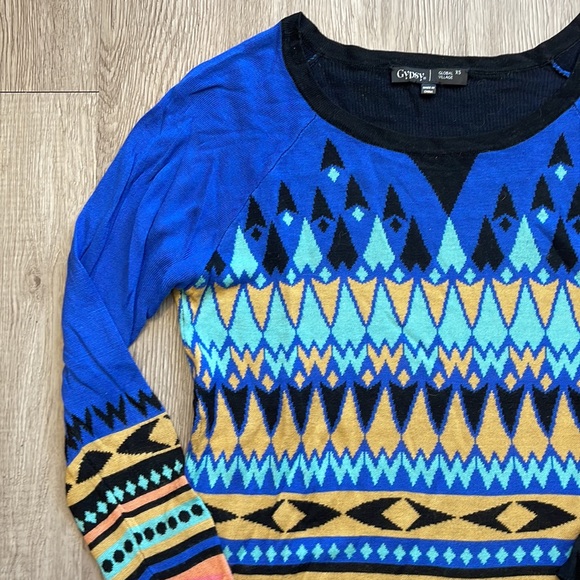 Gypsy Patterned Sweater - Picture 3 of 6